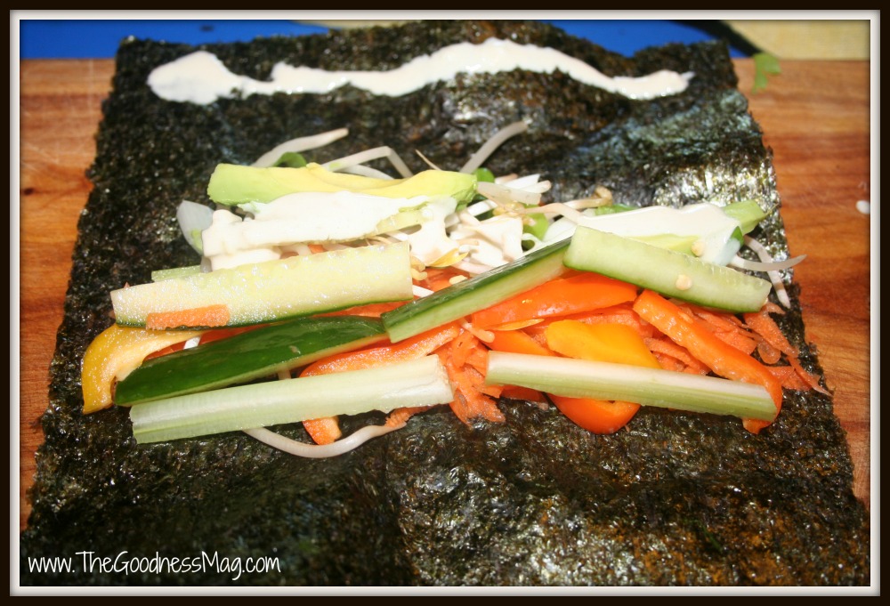 Eat-me-now rice free sushi rolls with garlic tahini sauce - filling ideas